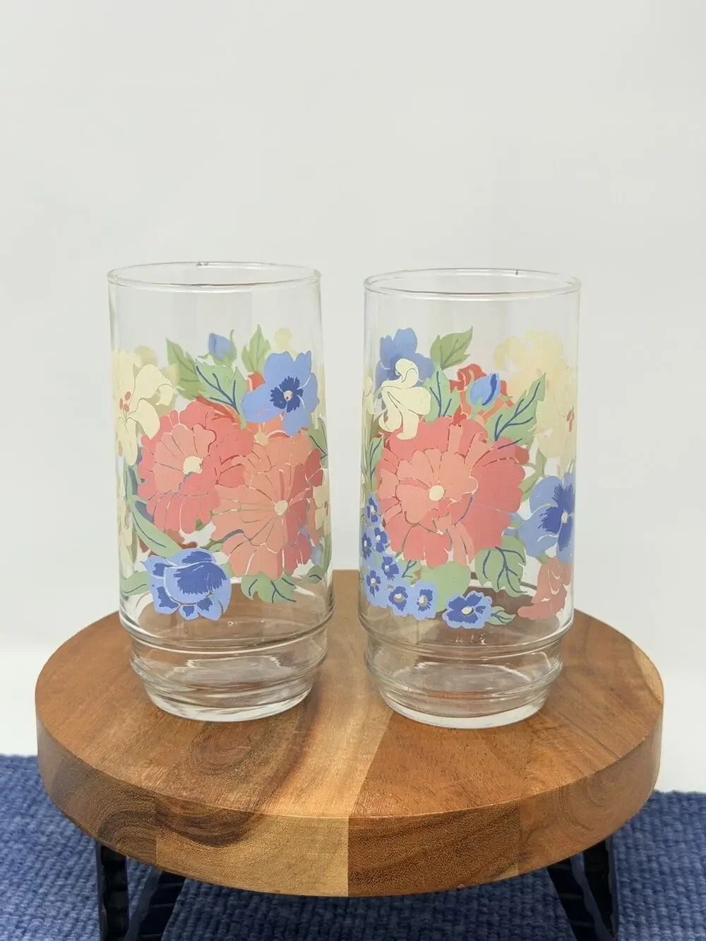 Set of 2 Multicolor Floral Pattern Glass Drinking Tumblers Decorated Design